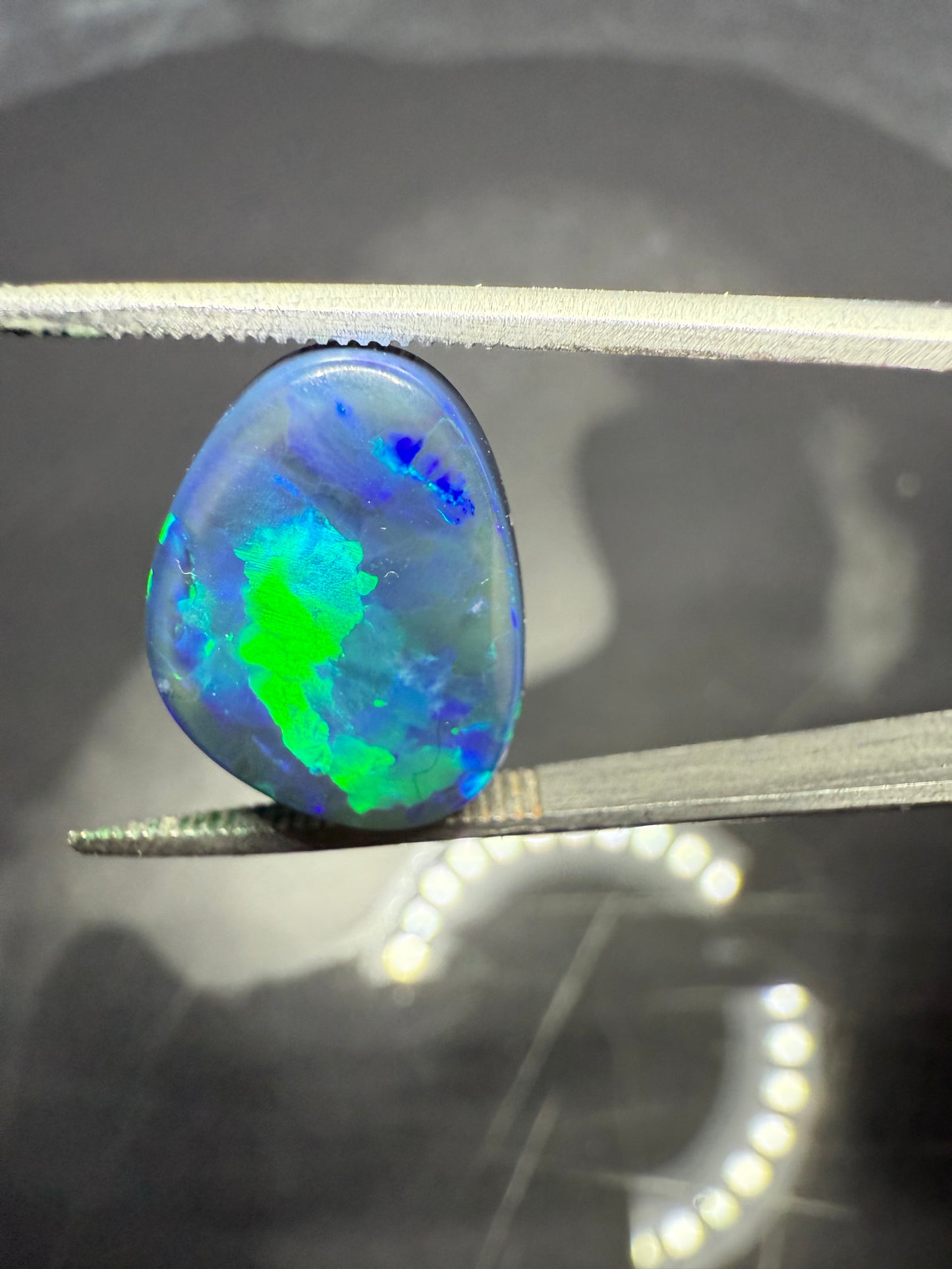 4.5CT NATURAL SOLID BLACK OPAL