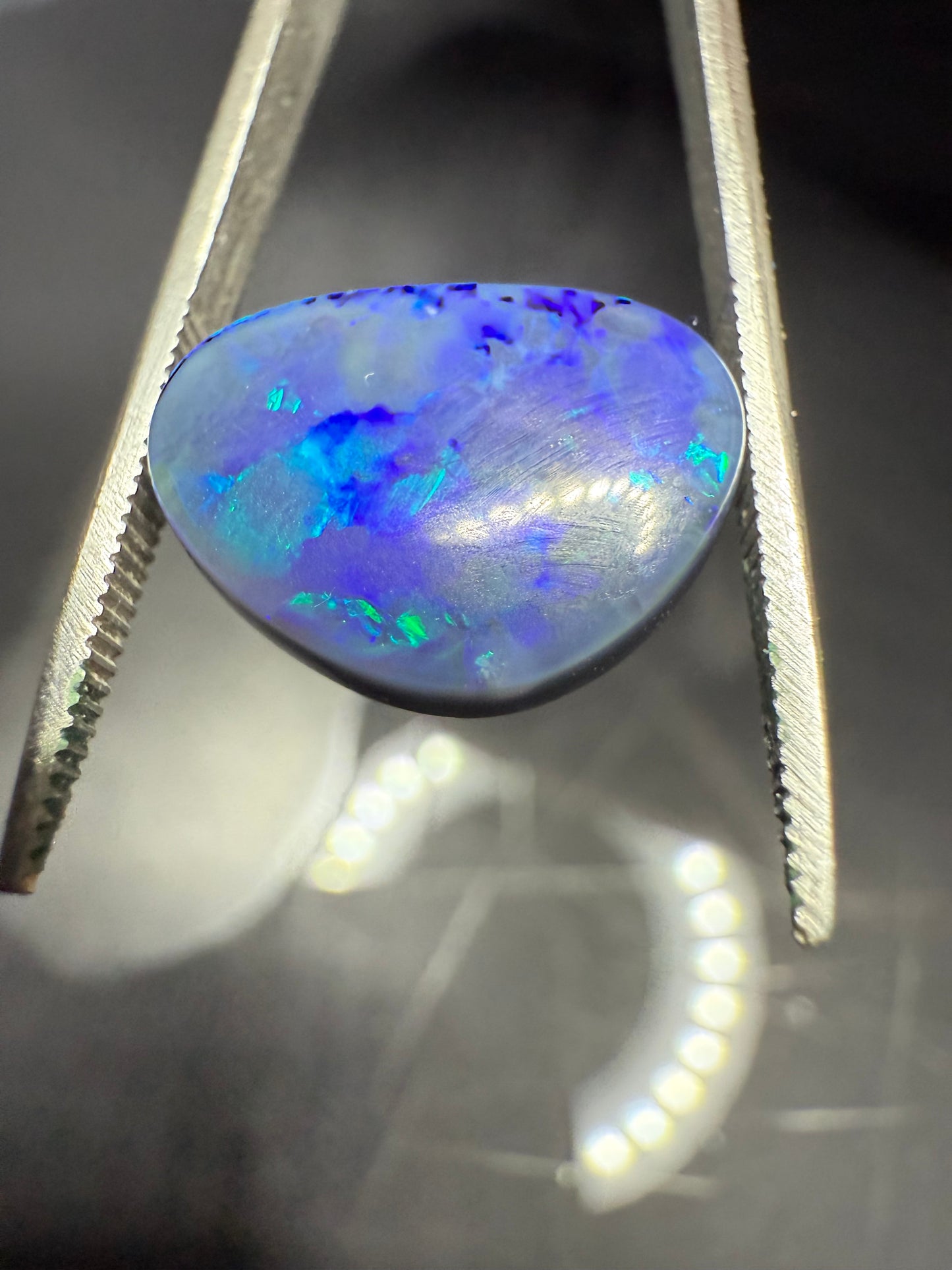 4.5CT NATURAL SOLID BLACK OPAL