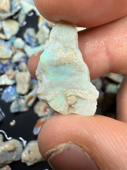 WHITE BASE ROUGH PARCEL 944CT