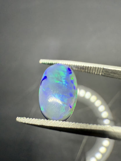 2.5CT NATURAL SOLID BLACK OPAL