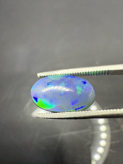 2.5CT NATURAL SOLID BLACK OPAL
