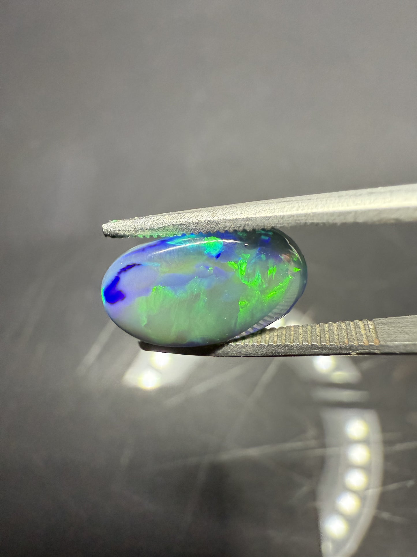 2.5CT NATURAL SOLID BLACK OPAL