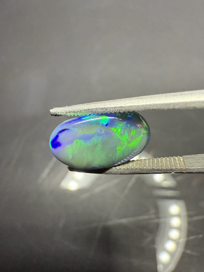 2.5CT NATURAL SOLID BLACK OPAL