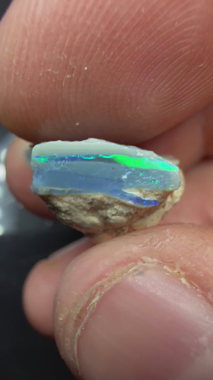 BLUE GREEN GEM 19.35CT