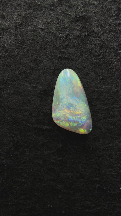 Lightning Ridge Crystal Opal Loose